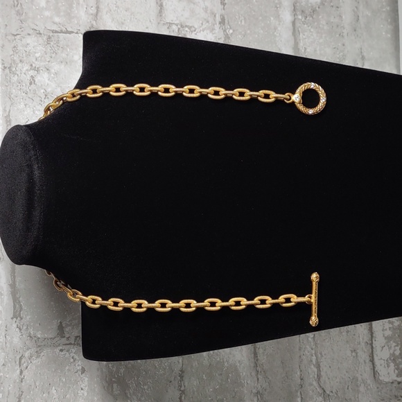 Jay Strongwater Jeanne 18k Gold Plated Toggle Necklace - Picture 2 of 8